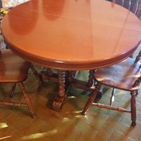 TAVOLO ROTONDO + Sedie