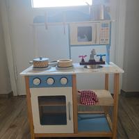 Cucina giocattolo