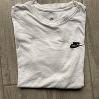 Nike maglia bianca 