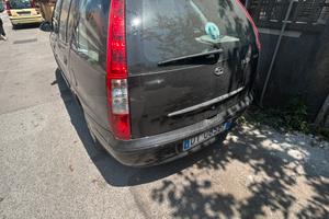 Tata Indigo anno 2008