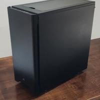 Case mid-tower silenzioso Corsair Carbide 275Q