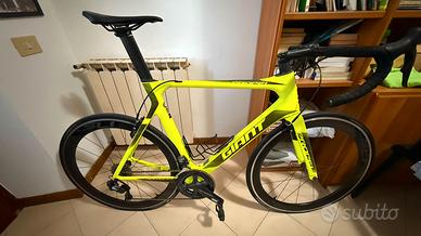 Bici da corsa marca Giant