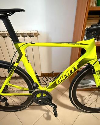 Bici da corsa marca Giant