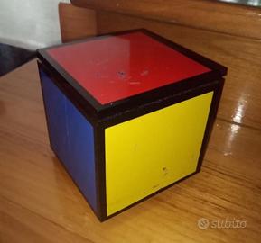 Cuboluce Cini & Nils lampada Space Age multicolore
