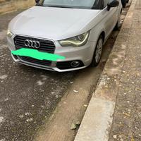 Audi a1  diesel automatica