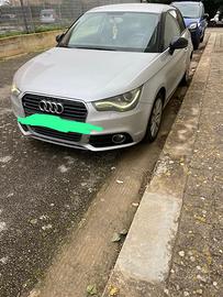 Audi a1  diesel automatica