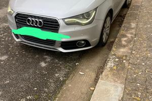 Audi a1  diesel automatica