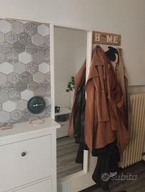 Libreria Billy, madia , tavolo sedie, divani, 