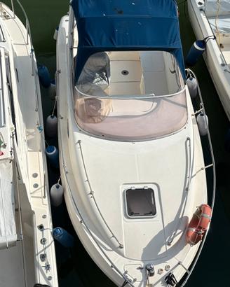 Saver 690 cabin