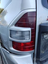 Fanale post sinistro MITSUBISHI PAJERO 2000
