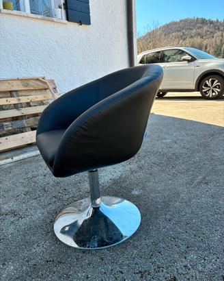 Poltrona da parrucchiere con seduta regolabile