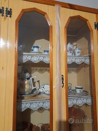 Credenza  grande, Siciliana  completa  servizi 
