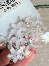 Clip fermagli a fiore bianchi