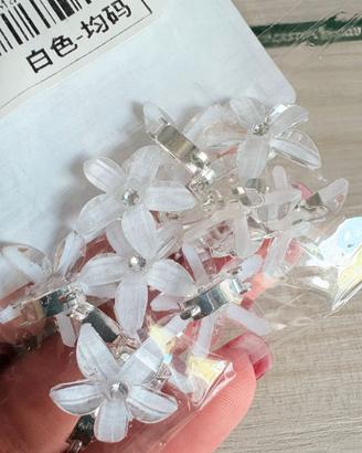 Clip fermagli a fiore bianchi