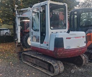 Miniescavatore usato TAKEUCHI TB145