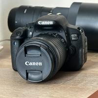 Canon EOS 700D + obiettivo 18-55mm reflex digitale