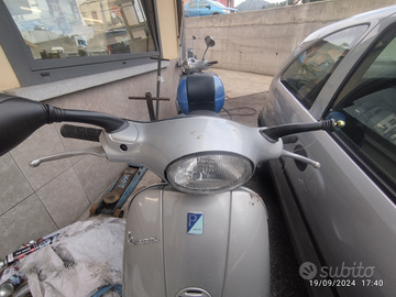 Vespa 50 et4