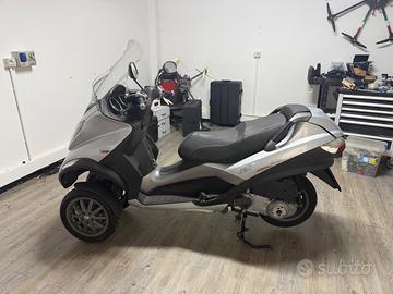 piaggio mp3 250cc