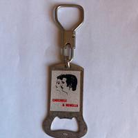 Portachiavi con apribottiglie