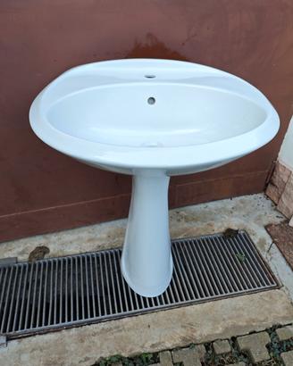 Lavabo a colonna