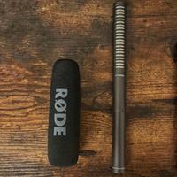 Rode NTG-2 Microfono + spugna antivento