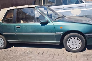Peugeot 205 1.4 3 porte XS