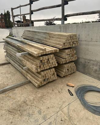 Attrezzatura agricola-Pali di cemento precompresso