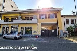 Immobile in asta di 68 m² con 2 locali e box auto 