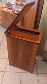 Mobile per macchina per cucire