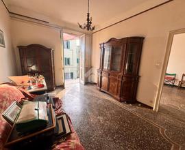 4 LOCALI A GENOVA