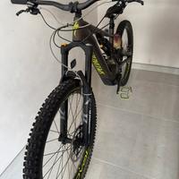 Specialized Kenevo Comp 6