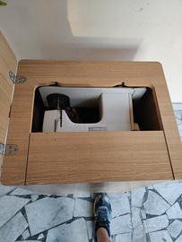 macchina per cucire con mobile prezzo trattabile 