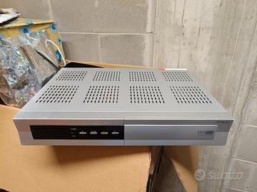 Decoder satellitare humax con libretto e telecoman