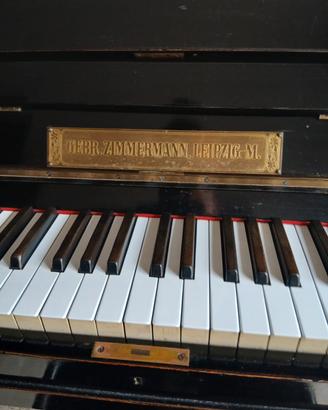 pianoforte verticale 