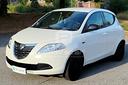 lancia-ypsilon-1-2-69-cv-5-porte-elefantino