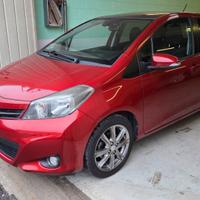 Toyota Yaris 1.3 5 porte unico proprietario