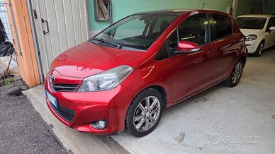 Toyota Yaris 1.3 5 porte unico proprietario