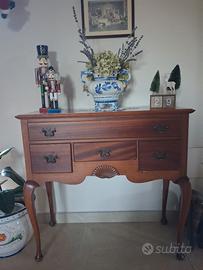 Mobile  ingresso stile Queen Anna