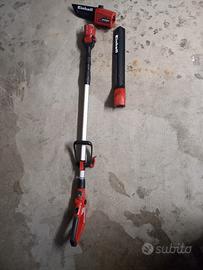 Tagliasiepi e svettatoio batteria