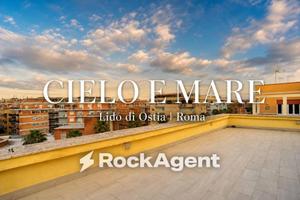 Attico / Mansarda di 140 m² con 4 locali a Roma