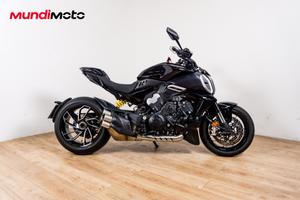 DUCATI DIAVEL 1198 V4 - 2023
