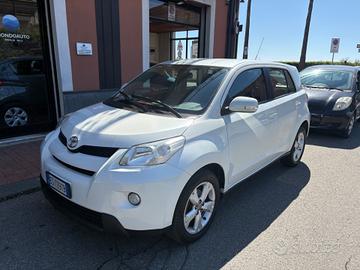 Toyota Urban Cruiser 1.4 D-4D AWD Luxury 90cv 2011