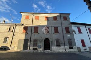 CASA INDIPENDENTE A MONTIANO