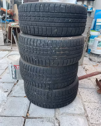 Gomme nexen 225/50 r17