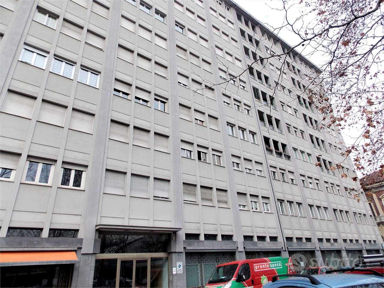 Bilocale in San Salvario, foto 2 di 25
