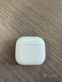 Airpods 4 com cancellazione del rumore