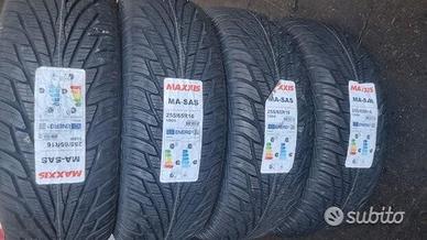 4 gomme 255 65 16 maxxis nuove