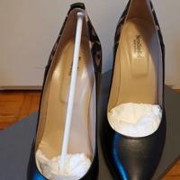 Scarpe con il tacco decoltè nero giardini perfette