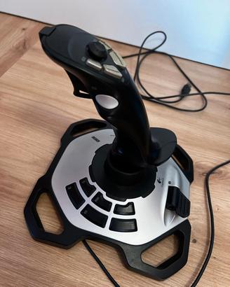 Joystick Logitech Extreme 3D Pro USB per PC