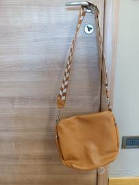 borsa tracolla in pelle